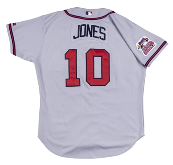 2000 Chipper Jones Game Used & Photo Matched Atlanta Braves Road Jersey Matched To August 23, 2000 (Sports Investors Authentication)